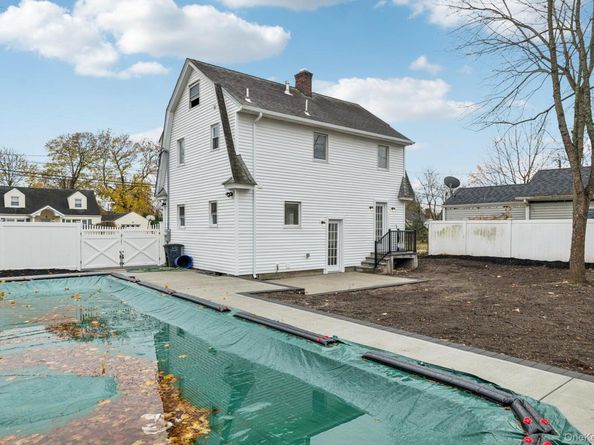 41 leyden Street, Huntington Station NY 11746