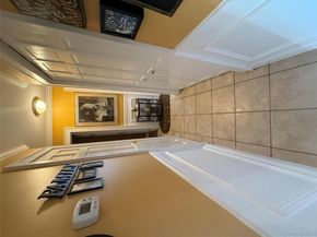 6 Lee Place, Old Bethpage NY 11804