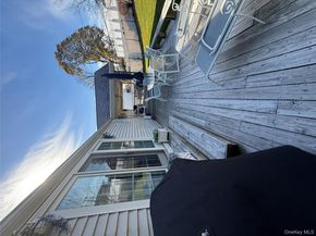 6 Lee Place, Old Bethpage NY 11804