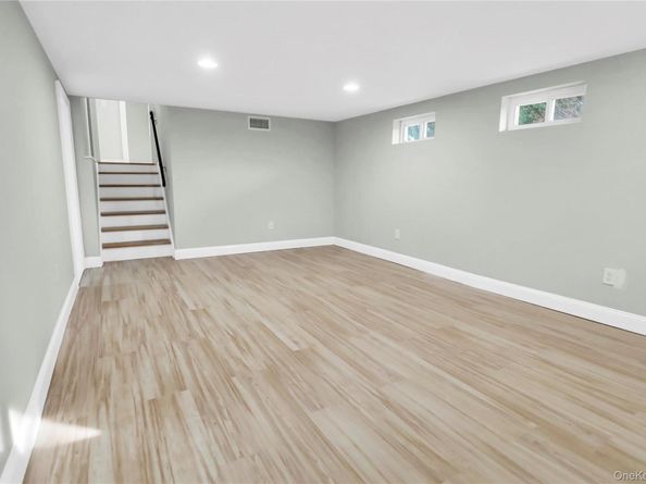 2 Walnut Drive, Syosset NY 11791