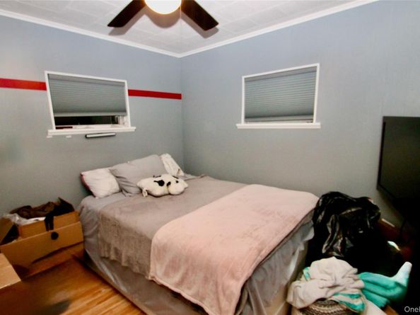 45 Merokee Place, Farmingdale NY 11735