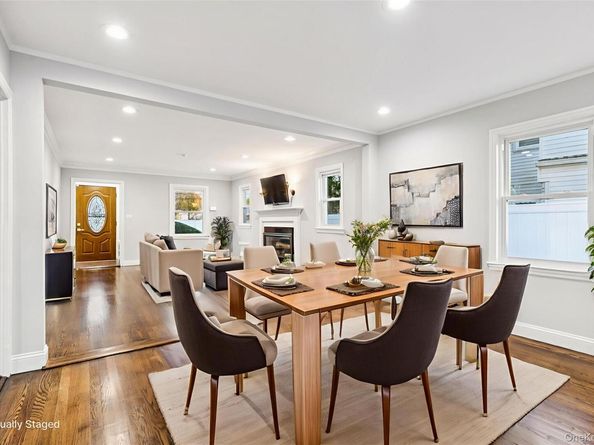 61 Harris Avenue, Hewlett NY 11557