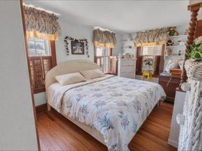 32 Hillside Road, Stony Brook NY 11790