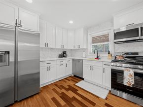 92 Washington Avenue, Deer Park NY 11729