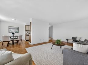 1 Toms Point Lane apt C Building 1, Port Washington NY 11050