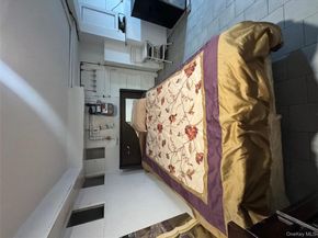 690 E 240th Street, Bronx NY 10470