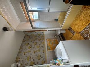 690 E 240th Street, Bronx NY 10470