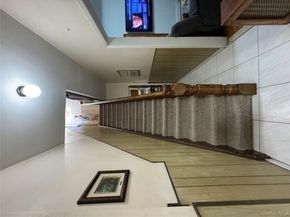 690 E 240th Street, Bronx NY 10470