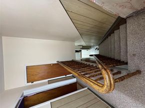 690 E 240th Street, Bronx NY 10470