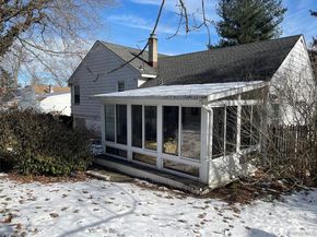 35 Lincoln Place, White Plains NY 10603