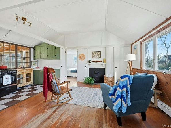 875 Oak Avenue, Southold NY 11971