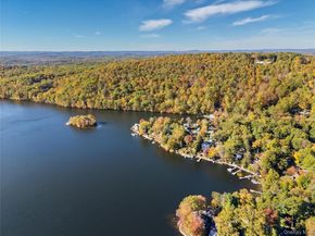 50 Cove Road, South Salem NY 10590