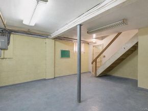 92 Apple Street, Brentwood NY 11717