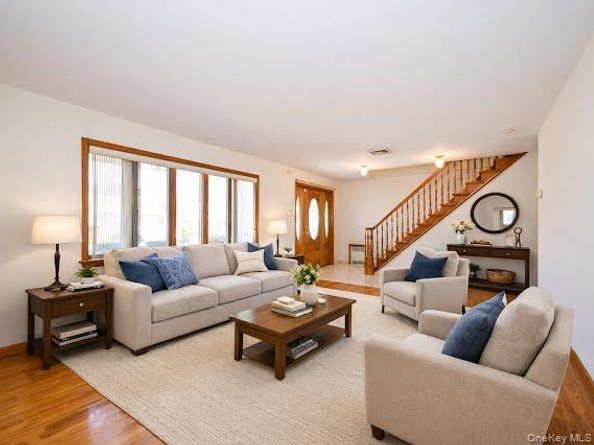 151-52 21st Avenue, Whitestone NY 11357