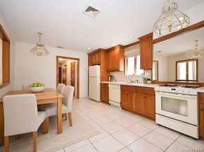 151-52 21st Avenue, Whitestone NY 11357