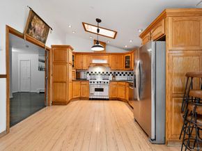 824 Lincoln Avenue, Bohemia NY 11716