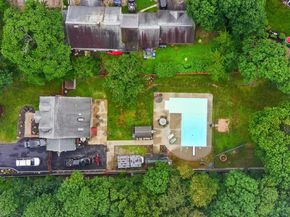 824 Lincoln Avenue, Bohemia NY 11716