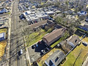 297 Merrick Road D 1, Amityville NY 11701