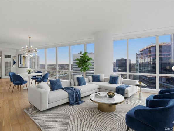5 Renaissance Square 16D, White Plains NY 10601