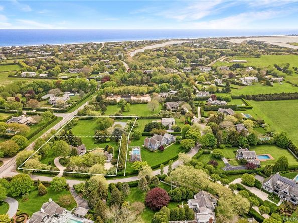 19 and 33 Bridgefield Road, Bridgehampton NY 11932