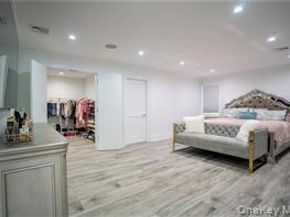 18 Helene Avenue, Merrick NY 11566