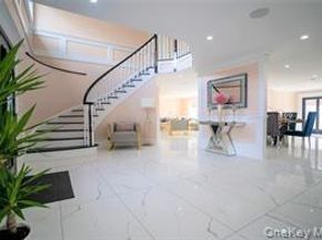 18 Helene Avenue, Merrick NY 11566