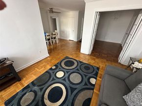 60 Hempstead Avenue 1O, Lynbrook NY 11563
