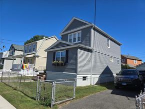 31 Drew Street, Valley Stream NY 11581