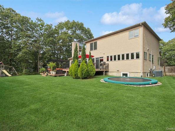 4 Mason Street, Yaphank NY 11980