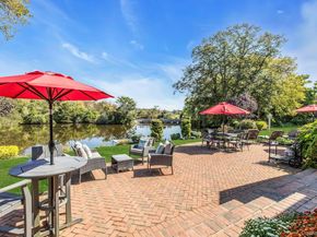 7 True Harbour Way, West Islip NY 11795