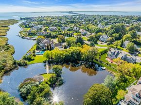 7 True Harbour Way, West Islip NY 11795