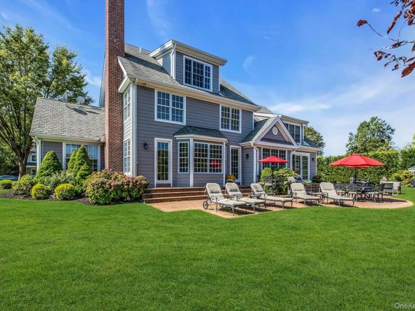 7 True Harbour Way, West Islip NY 11795