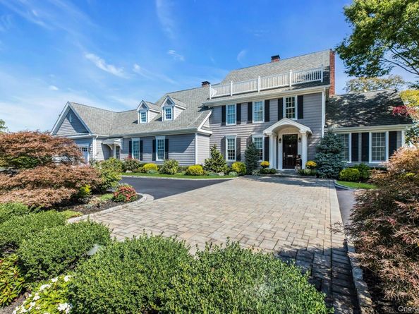 7 True Harbour Way, West Islip NY 11795