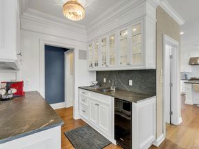 7 True Harbour Way, West Islip NY 11795