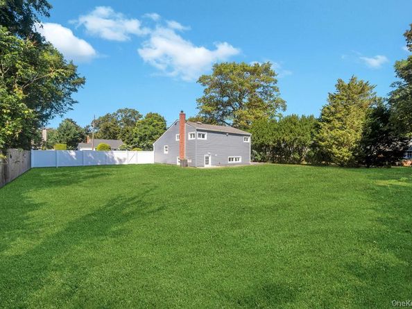 23 Avenue I, Farmingdale NY 11735