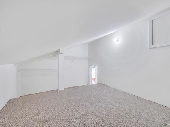 23 Avenue I, Farmingdale NY 11735