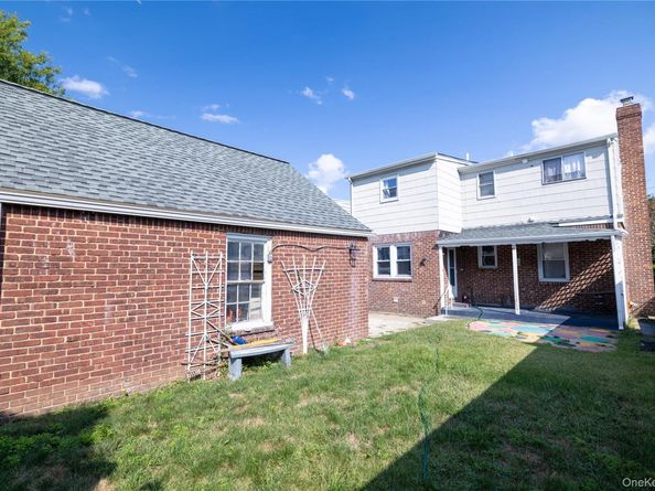 1035 Wool Avenue, Franklin Square NY 11010