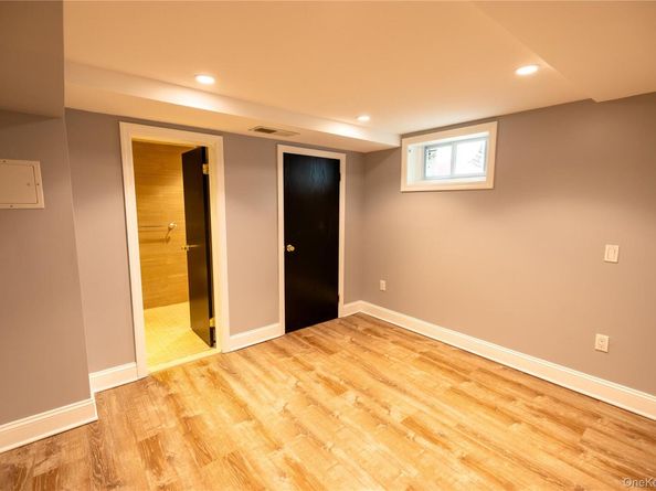 1035 Wool Avenue, Franklin Square NY 11010