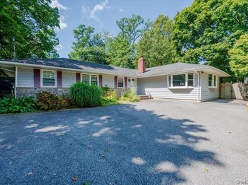 237 Oakwood Road