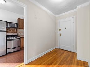 8380 118th st 6G, Kew Gardens NY 11415