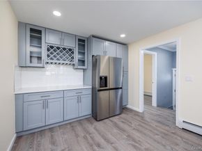 33 Marshall Avenue, Lynbrook NY 11563