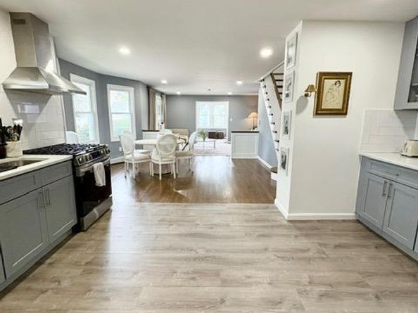 33 Marshall Avenue, Lynbrook NY 11563