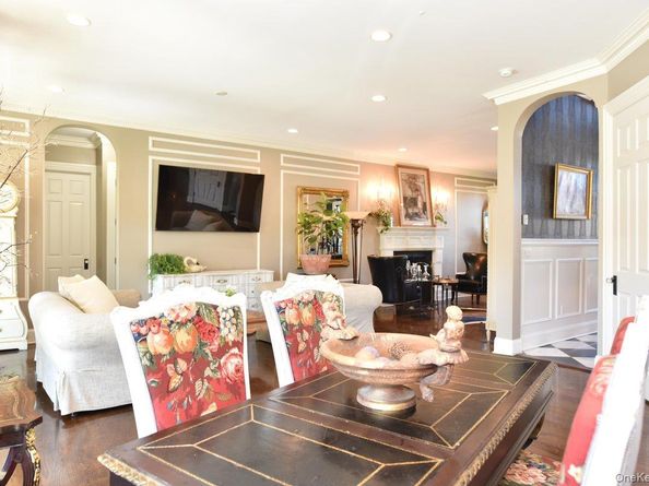 1974 Monroe Avenue, North Bellmore NY 11710