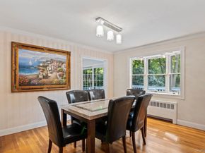 17 Bluebird Lane, Huntington NY 11743