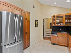 17 Bluebird Lane, Huntington NY 11743