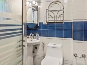 17 Bluebird Lane, Huntington NY 11743