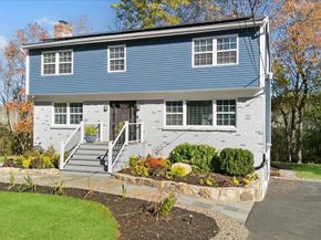 67 Thoreau Court, Yorktown Heights NY 10598