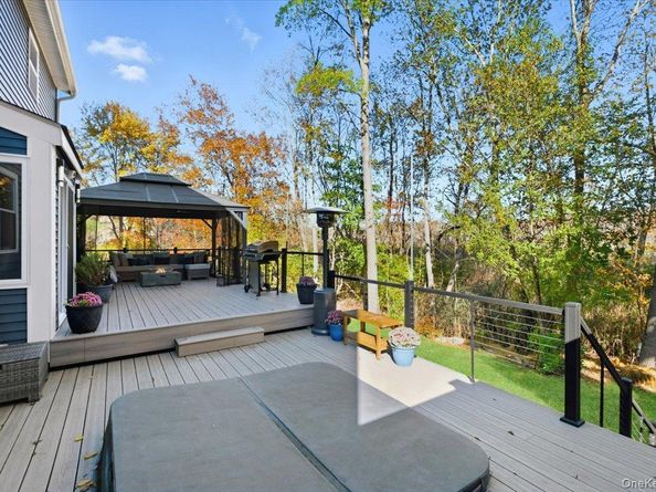 67 Thoreau Court, Yorktown Heights NY 10598