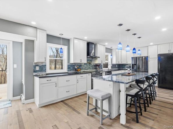 67 Thoreau Court, Yorktown Heights NY 10598