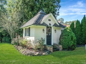 50 O'Connell Court, Great River NY 11739
